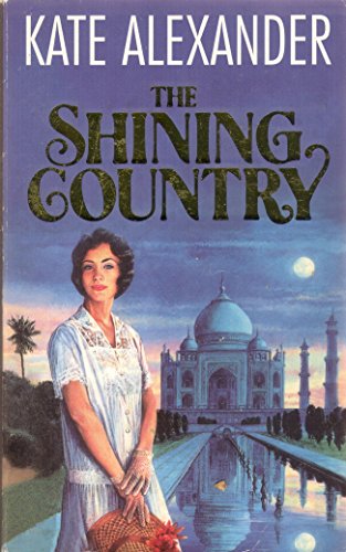 Beispielbild fr The Shining Country zum Verkauf von AwesomeBooks
