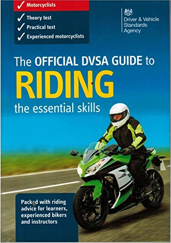 Imagen de archivo de The Official DSA Guide to Riding - The Essential Skills Book a la venta por WorldofBooks
