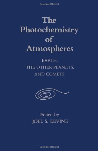Beispielbild fr The Photochemistry of Atmospheres : Earth, the Other Planets, and Comets zum Verkauf von Better World Books