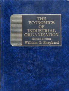 9780132314817: Economics of Industrial Organization