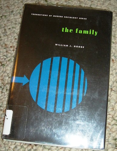 9780133017625: The family (Prentice-Hall foundations of modern sociology series)