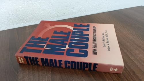 9780135475638: The Male Couple: How Relationships Develop