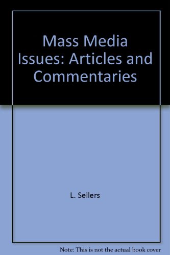 9780135595008: Mass Media Issues: Articles and Commentaries