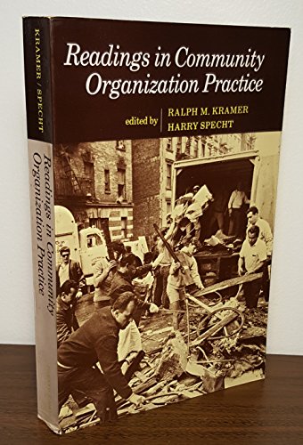 9780137557516: Readings in Community Organization Practice