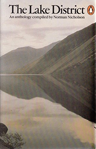 Beispielbild fr Lake District an Anthology zum Verkauf von St Vincent de Paul of Lane County