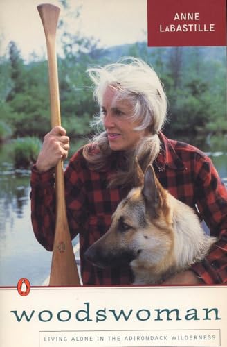 9780140153347: Woodswoman: Living Alone in the Adirondack Wilderness