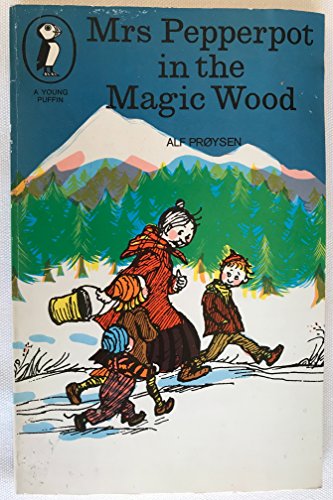 9780140305388: Mrs. Pepperpot in the Magic Wood