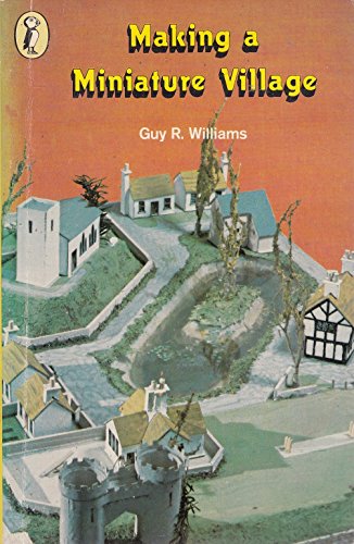 9780140309089: Making a Miniature Village (Puffin Books)