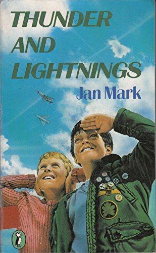 9780140310634: Thunder And Lightnings (Puffin Books)