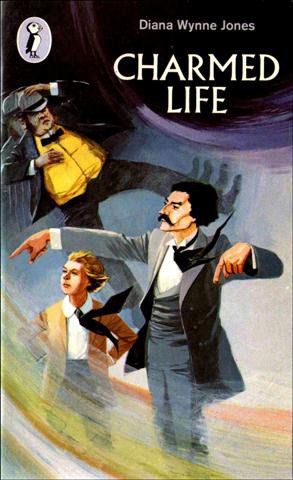 Imagen de archivo de Charmed Life (Puffin Books) a la venta por WorldofBooks