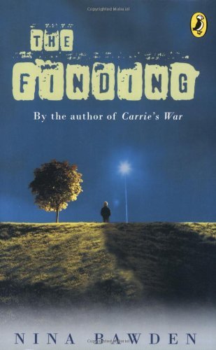 Imagen de archivo de The Finding a la venta por Better World Books