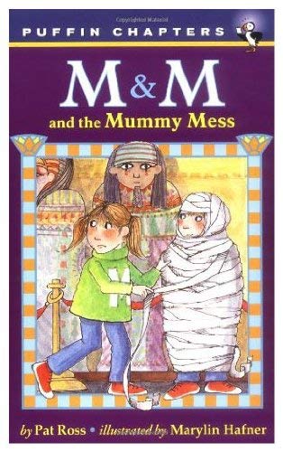 9780140320848: M & M and the Mummy Mess