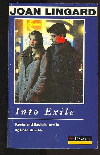 9780140326260: Into Exile (Plus)