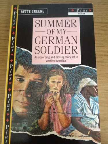 9780140327267: Summer of my German Soldier (Plus)