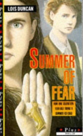 9780140341676: The Summer of Fear