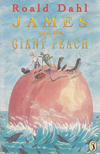 Imagen de archivo de James and the Giant Peach (Puffin Books) a la venta por ThriftBooks-Atlanta