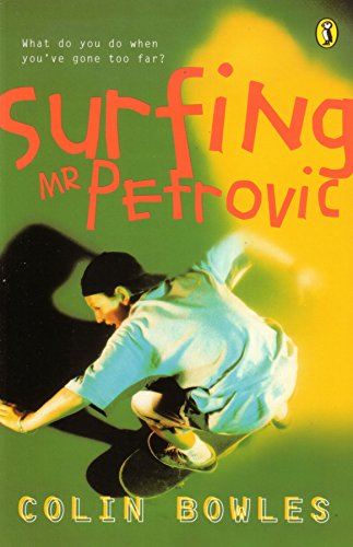 9780140386417: Surfing Mr Petrovic