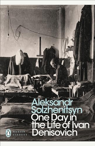 Beispielbild fr Modern Classics One Day In The Life Of Ivan Denisovich (Penguin Modern Classics) zum Verkauf von SecondSale