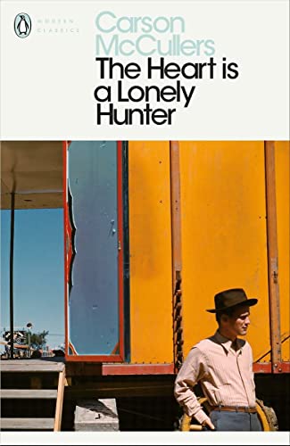 9780141185224: HEART IS A LONELY: Carson McCullers (Penguin Modern Classics)