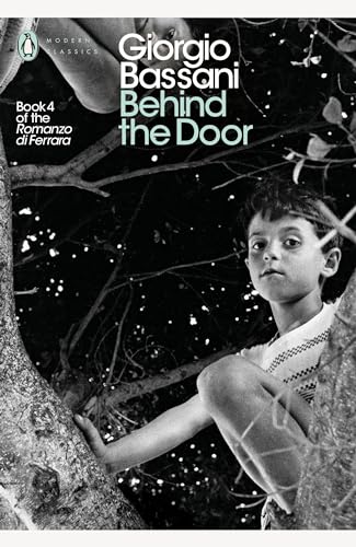 Beispielbild fr Behind the Door (Penguin Modern Classics) zum Verkauf von WorldofBooks