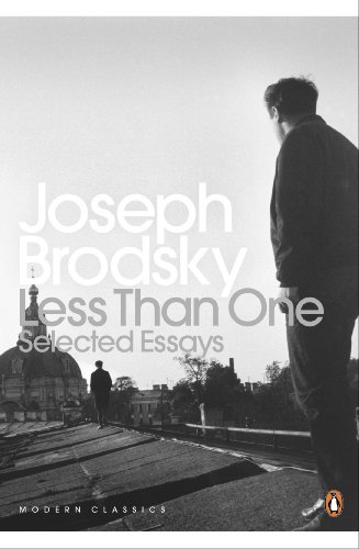 9780141196510: Less than one. Selected essays