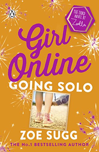 Imagen de archivo de Girl online Going Solo a la venta por ThriftBooks-Atlanta