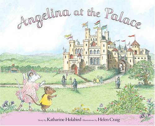 Beispielbild fr Angelina at the Palace (Angelina Ballerina) zum Verkauf von WorldofBooks