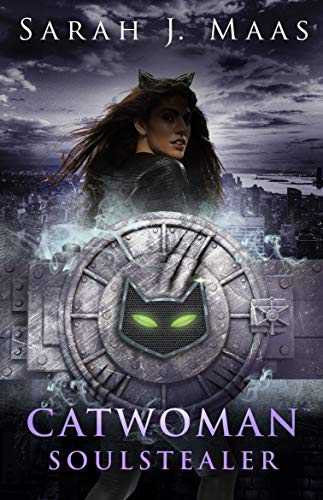 Beispielbild fr Catwoman: Soulstealer (DC Icons series) [Paperback] SARAH J. MAAS zum Verkauf von ThriftBooks-Dallas