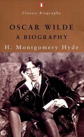 Imagen de archivo de Oscar Wilde: A Biography (Classic Biography) a la venta por Russell Books