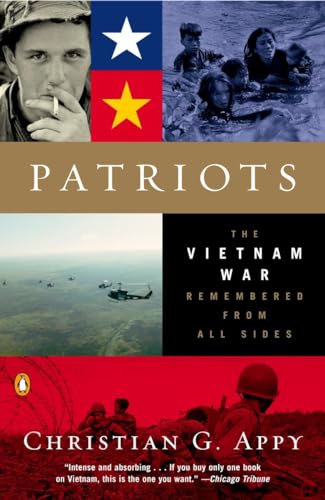 Beispielbild fr Patriots: The Vietnam War Remembered from All Sides zum Verkauf von SecondSale
