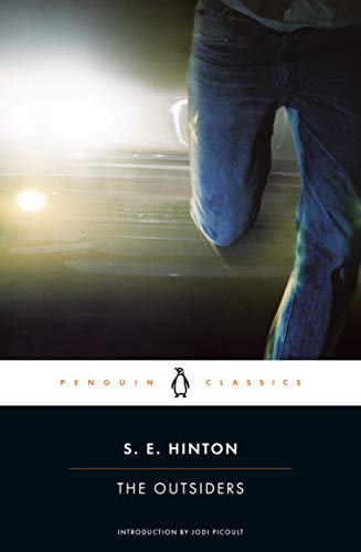 Imagen de archivo de The Outsiders (Penguin Classics) a la venta por SecondSale