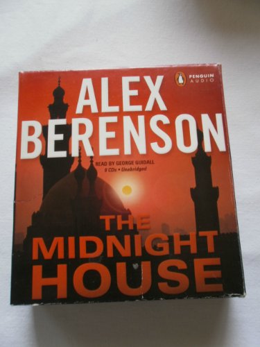 9780143145394: The Midnight House