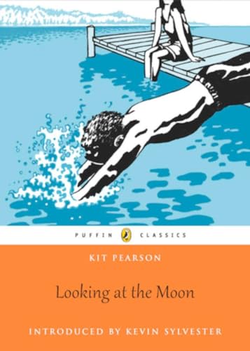 Stock image for Looking at the Moon : Puffin Classics Edition for sale by Better World Books: West