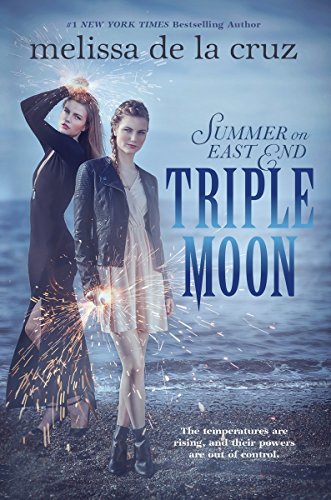 9780147515384: Triple Moon