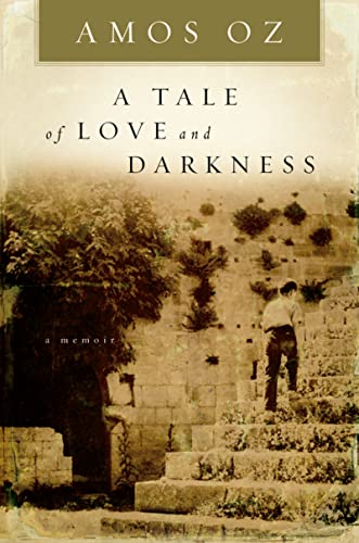 Imagen de archivo de A Tale of Love and Darkness a la venta por Cheryl's Books