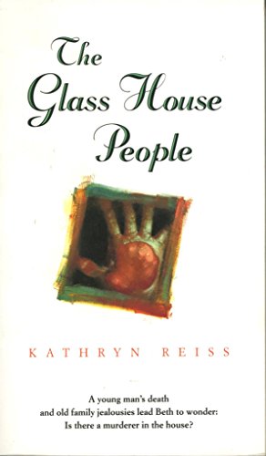 9780152012939: The Glass House People