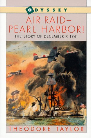 Imagen de archivo de Air Raid-Pearl Harbor!: The Story of December 7, 1941 a la venta por HPB-Ruby