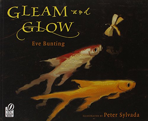 Imagen de archivo de Gleam and Glow a la venta por Gulf Coast Books