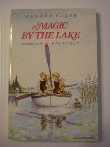 Imagen de archivo de Magic by the Lake a la venta por Better World Books
