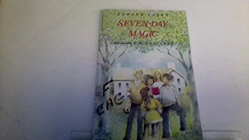 Beispielbild fr Seven-Day Magic (A Voyager/HBJ Book) zum Verkauf von HPB Inc.