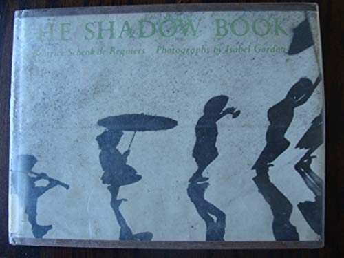 Imagen de archivo de Shadow Book a la venta por ThriftBooks-Atlanta