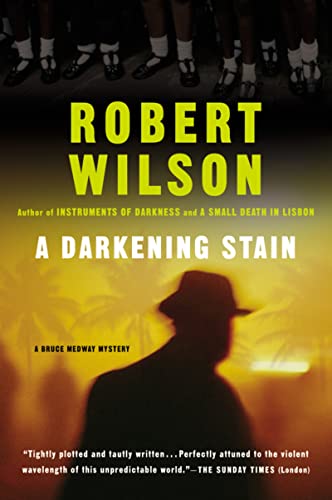 Beispielbild für A Darkening Stain (Bruce Medway Mystery Series) zum Verkauf von Discover Books