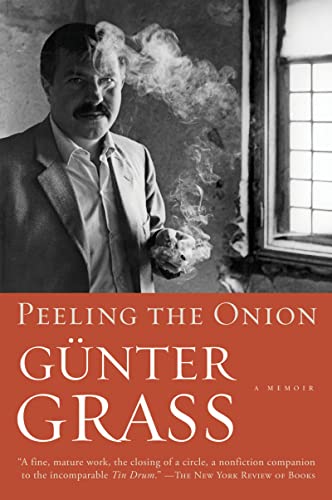Beispielbild für Pealing The Onion (A Memoir) zum Verkauf von THE CROSS Art + Books