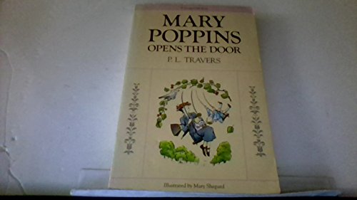 Imagen de archivo de Mary Poppins Opens the Door (A Voyager book ; AVB 103) a la venta por Wonder Book