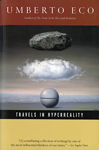 Imagen de archivo de Travels in Hyperreality: Essays a la venta por Abacus Bookshop