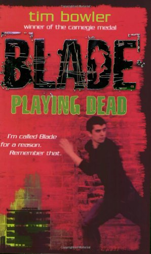 Beispielbild fr Blade, 1: Playing Dead zum Verkauf von WorldofBooks