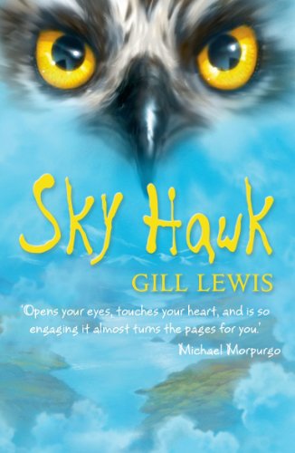 Beispielbild fr Sky Hawk zum Verkauf von ThriftBooks-Dallas
