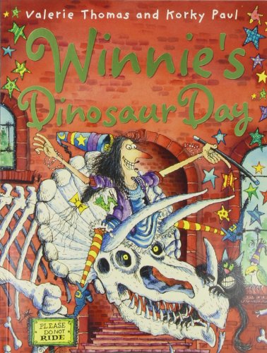 Stock image for Winnie's Dinosaur Day for sale by WorldofBooks