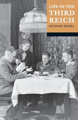 Beispielbild fr Life in the Third Reich zum Verkauf von Better World Books