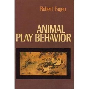 9780195027617: Animal Play Behavior